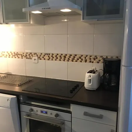 Résidence Sanctus - Pour 6 Personnes Mae-5093 *